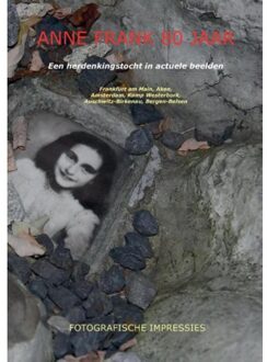 Anne Frank 80 jaar (paperback, zwart wit) - Boek Ronald Wilfred Jansen (9490482285)