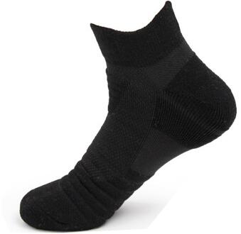 Anti-Slip Mannen Outdoor Sport Sok Zachte Katoenen Voetbal Sport Wandelen Camping Fietsen Running Mannelijke Sport Sokken zwart