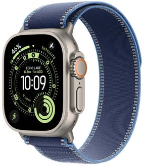 Apple Trail Loop Band voor de Apple Watch Series 1 t/m 11 / SE / Ultra (44/45/46/49 mm) - Maat S/M - Blue / Bright Blue Natural Titanium Blauw - 49 mm