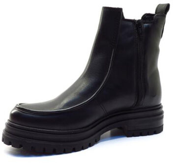 Aqa A8810 Zwart - 40