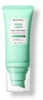 Aqua Light Daily Sunscreen SPF35 PA+++ 50g