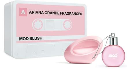 Ariana Grande Geschenkset Ariana Grande Blush Gift Set 30 ml + 75 ml