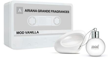 Ariana Grande Geschenkset Ariana Grande Vanilla Gift set 30 ml + 75 ml