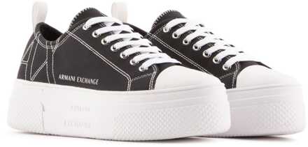 Armani Exchange Damestrainers Armani Exchange in Zwart-Wit Zwart/wit