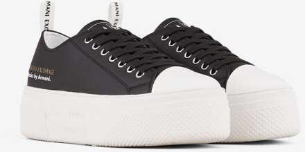 Armani Exchange Damestrainers in Zwart