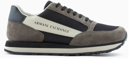 Armani Exchange Heren Lage Sneakers met Logo Print Armani Exchange , Brown , Heren - 40 Eu,41 Eu,43 Eu,44 Eu,45 Eu,42 Eu,44 1/2 EU