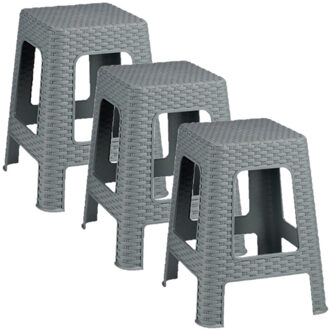 Arte r Rotan opstapje/krukje - 3x stuks - lichtgrijs - 36 x 36 x 45 cm - Keuken - badkamer - slaapkamer ops