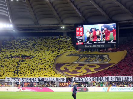AS Roma vs VfB Stuttgart (Europa League) (Vliegtuig)