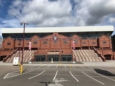 Aston Villa vs Tottenham Hotspur (Premier League) (Eigen vervoer)