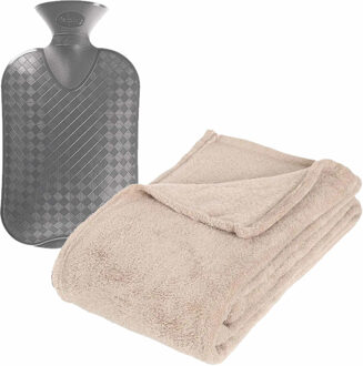 Atmosphera Fleece deken/plaid Licht Beige 125 x 150 cm en een warmwater kruik 2 liter - Plaids