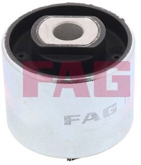 Audi Achteraslager 829047910