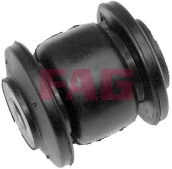 Audi Draagarmrubber 829010610