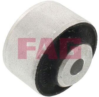 Audi Draagarmrubber 829037110