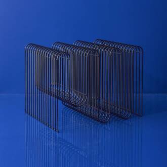 AYTM Curva tijdschriftenhouder, zwart, breedte 40 cm, staal