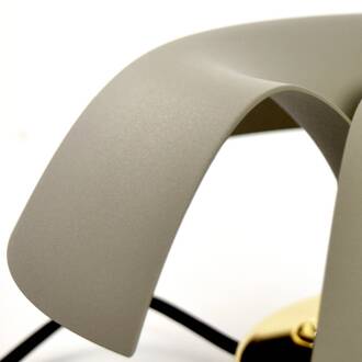 AYTM Wandlamp AYTM Cycnus, taupe, Ø 45 cm, stekker, aluminium, E27