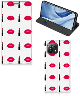 B2Ctelecom Beschermhoes Xiaomi Mi 11 Lite Telefoonhoesje Lipstick Kiss