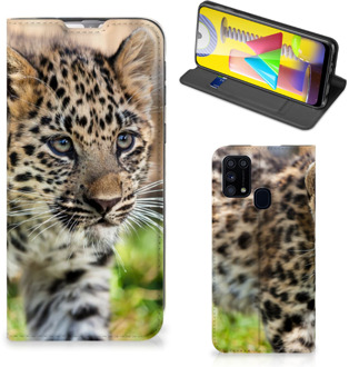 B2Ctelecom Beschermhoesje met foto Samsung Galaxy M31 Smart CoverCase Baby Luipaard