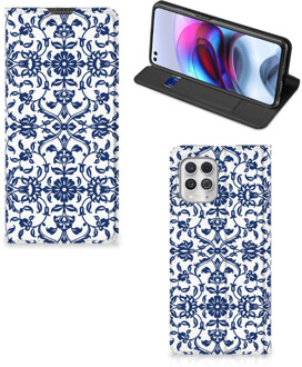 B2Ctelecom Book Case Motorola Moto G100 Telefoon Hoesje Flower Blue