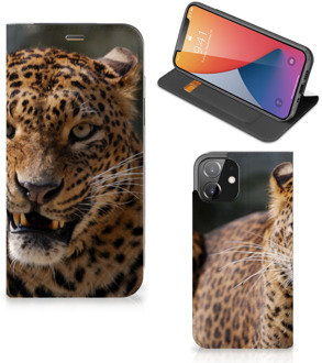 B2Ctelecom Book Cover Cadeautjes voor Jongens iPhone 12 | iPhone 12 Pro Telefoonhoesje Luipaard