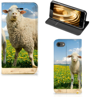 B2Ctelecom Bookcase iPhone SE (2020) - iPhone 7/8 Hoesje Schaap en Lammetje