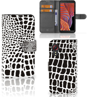 B2Ctelecom Bookcase Samsung Galaxy Xcover 5 Telefoon Hoesje Slangenprint