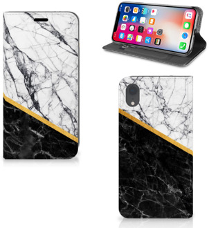 B2Ctelecom Bookcover iPhone XR met magneetsluiting Marble White Black