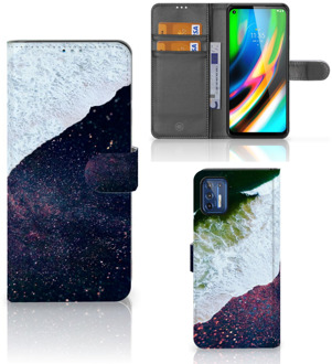 B2Ctelecom Flip Cover Motorola Moto G9 Plus Telefoon Hoesje Sea in Space