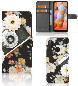 B2Ctelecom GSM Hoesje Samsung Galaxy M11 | A11 Bookcover Vintage Camera