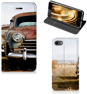 B2Ctelecom Hoesje iPhone SE (2020) | 7 | 8 Standcase Vintage Auto