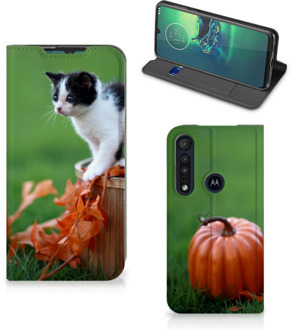 B2Ctelecom Hoesje Motorola G8 Plus Flip Case Kitten