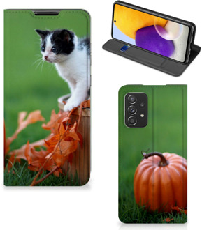 B2Ctelecom Hoesje Samsung Galaxy A72 (5G/4G) Flip Case Kitten