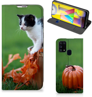 B2Ctelecom Hoesje Samsung Galaxy M31 Flip Case Kitten