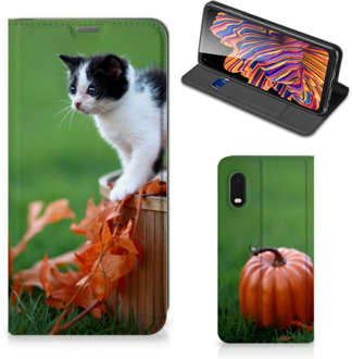 B2Ctelecom Hoesje Samsung Xcover Pro Flip Case Kitten