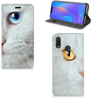 B2Ctelecom Huawei P Smart Plus Uniek Standcase Hoesje Witte Kat