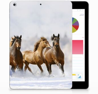 B2Ctelecom iPad 9.7 2018 | 2017 Siliconen Tablethoesje Paarden