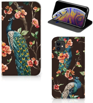 B2Ctelecom iPhone 11 Hoesje maken Pauw met Bloemen