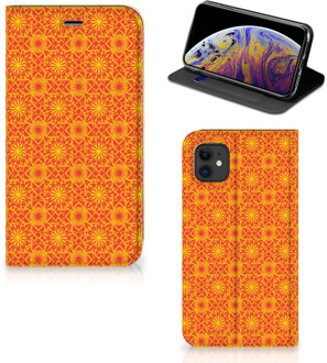 B2Ctelecom iPhone 11 Hoesje met Magneet Batik Orange