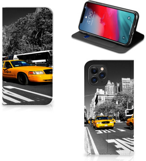 B2Ctelecom iPhone 11 Pro Book Cover New York Taxi