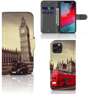 B2Ctelecom iPhone 11 Pro Flip Cover Londen