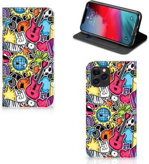 B2Ctelecom iPhone 11 Pro Hippe Standcase Punk Rock