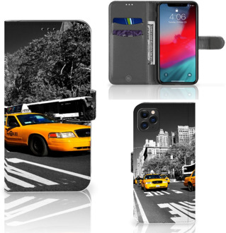 B2Ctelecom iPhone 11 Pro Max Flip Cover New York Taxi