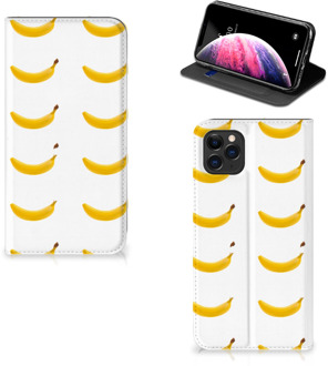 B2Ctelecom iPhone 11 Pro Max Flip Style Cover Banana