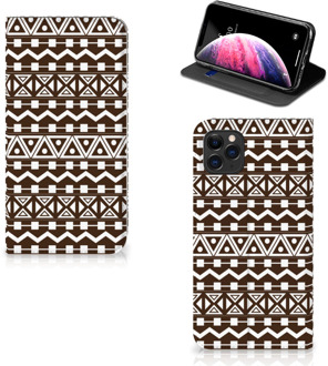 B2Ctelecom iPhone 11 Pro Max Hoesje met Magneet Aztec Bruin