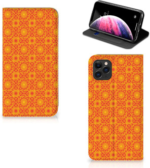 B2Ctelecom iPhone 11 Pro Max Hoesje met Magneet Batik Orange