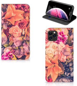 B2Ctelecom iPhone 11 Pro Max Smart Cover Bosje Bloemen