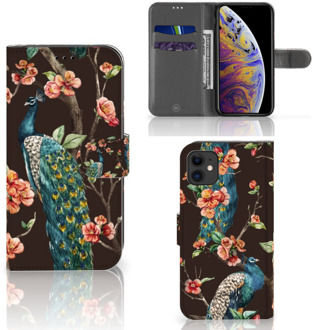 B2Ctelecom iPhone 11 Telefoonhoesje met Pasjes Pauw met Bloemen