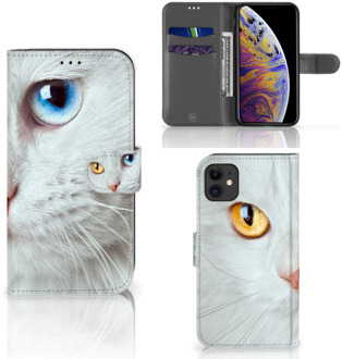 B2Ctelecom iPhone 11 Telefoonhoesje met Pasjes Witte Kat