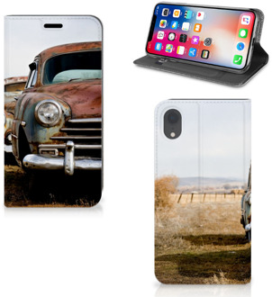 B2Ctelecom iPhone XR Bookcase met magneetsluiting Vintage Auto