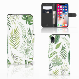 B2Ctelecom iPhone XR Flip Cover Leaves