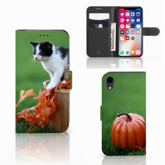 B2Ctelecom iPhone XR Flipcase Kitten